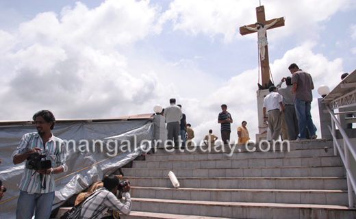 Hollucross Church Mangalore